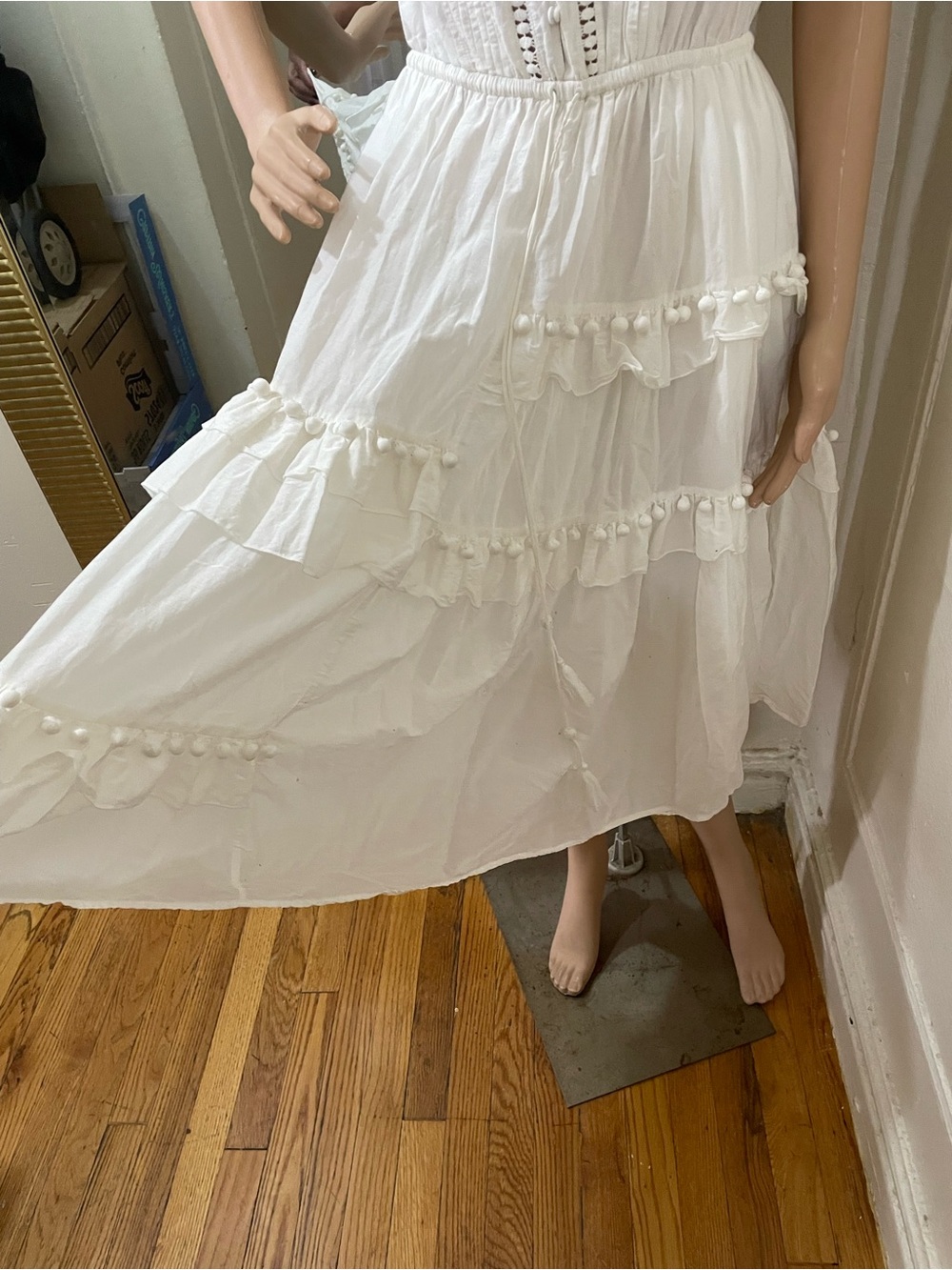 Sea New York White Tiered Midi Dress with Lace Accents - Picture 11 of 15